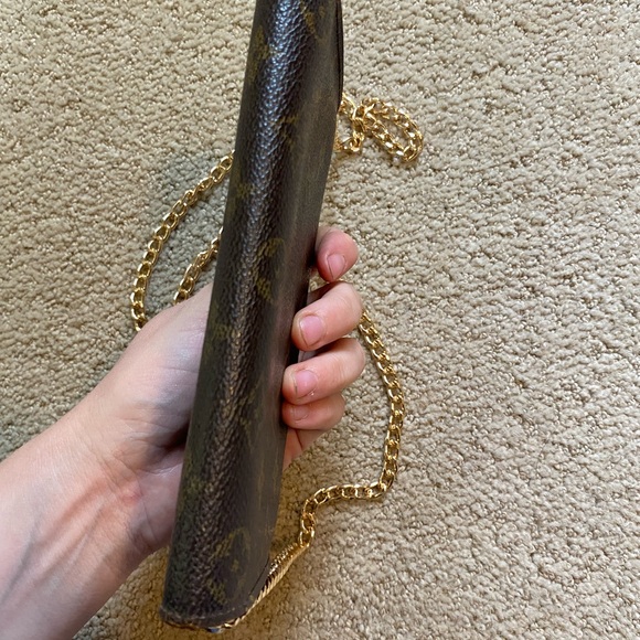 Authentic Louis Vuitton Sarah classic monogram canvas wallet on chain crossbody - Picture 5 of 13